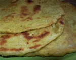 Fried naan with curry